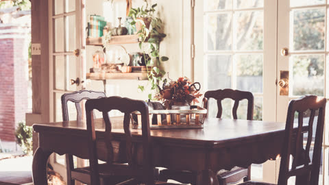 Kestane Dining table in solid antique oak — exceptional furniture handmade in Türkiye by Arda Mobilya